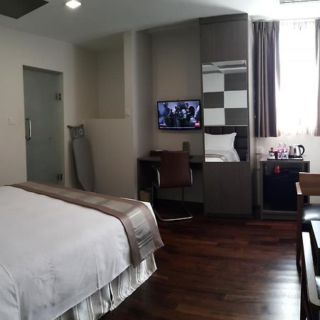 Hotel Parami Yangon Esterno foto