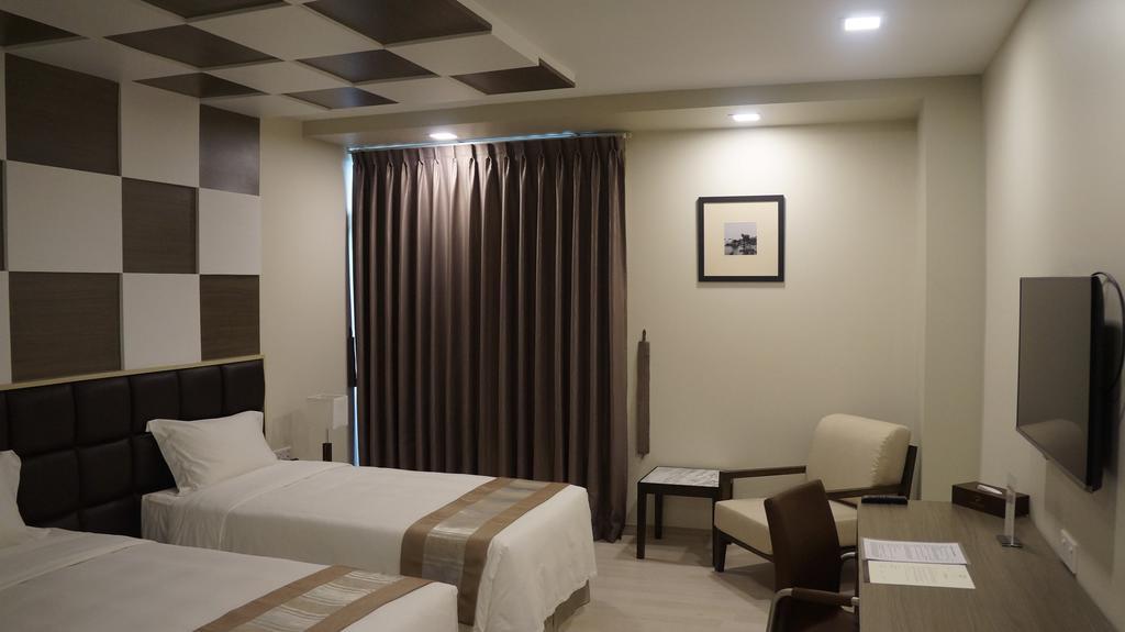 Hotel Parami Yangon Esterno foto