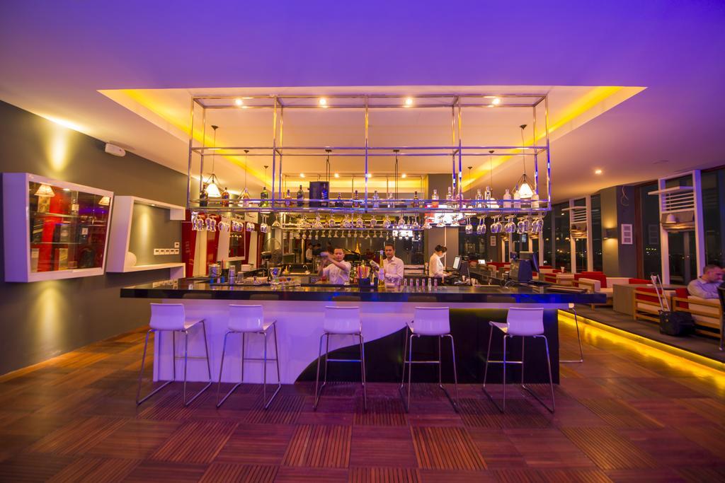 Hotel Parami Yangon Esterno foto