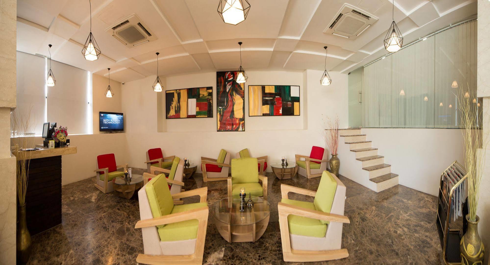 Hotel Parami Yangon Esterno foto