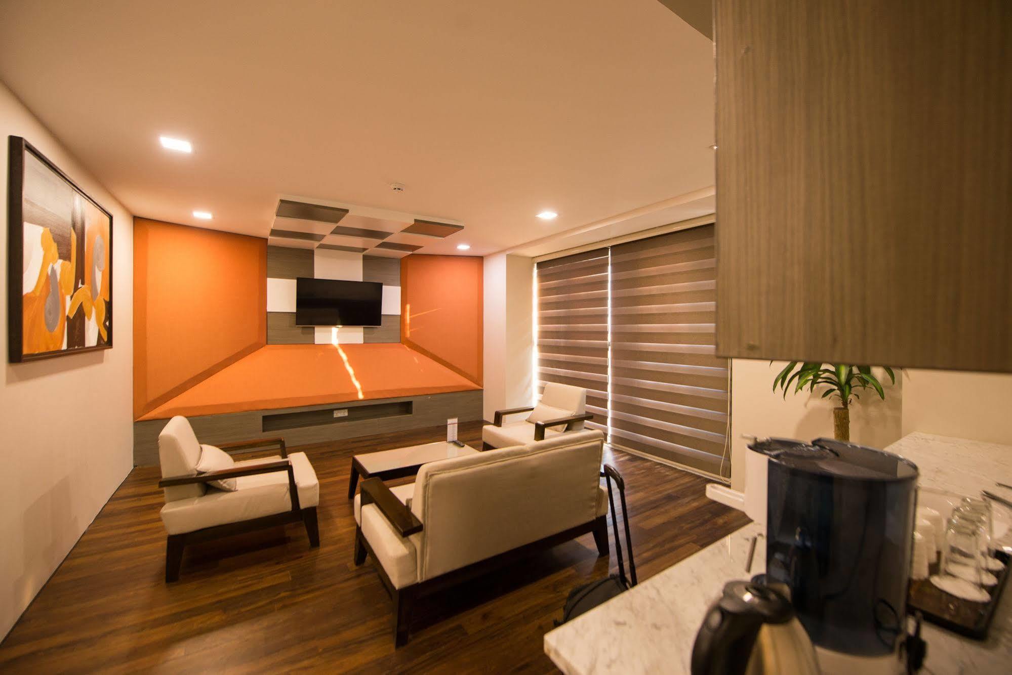 Hotel Parami Yangon Esterno foto